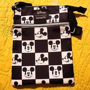 NWT Disney Loungefly Micky Mouse Crossbody